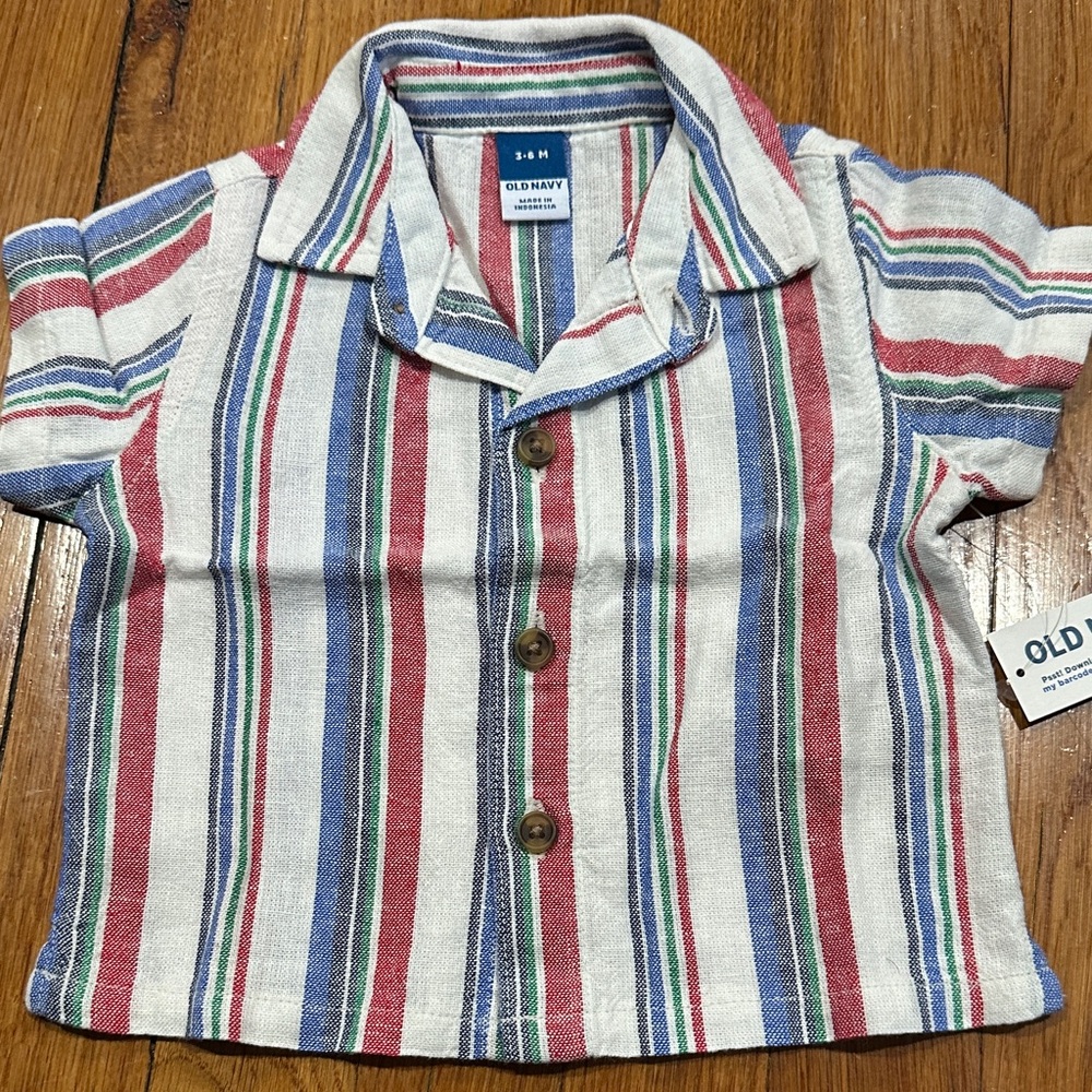 Old Navy Short-Sleeve Button-Front Shirt in Red, Blue, Green & Cream Stripes